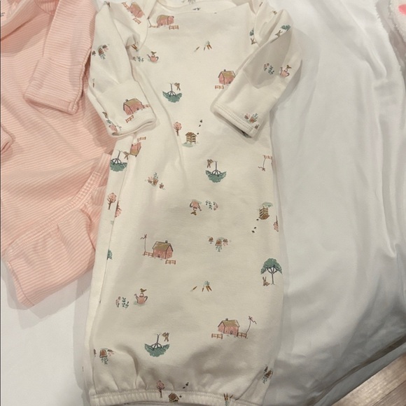 NWOT Carter's Pink and Cream Baby 2-Pack Sleeper Gowns - Newborn - Picture 5 of 9